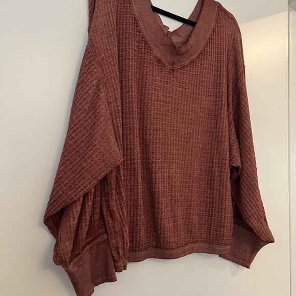 We the Free (Free People) oversized fit thermal henley rust red L - Picture 7 of 16